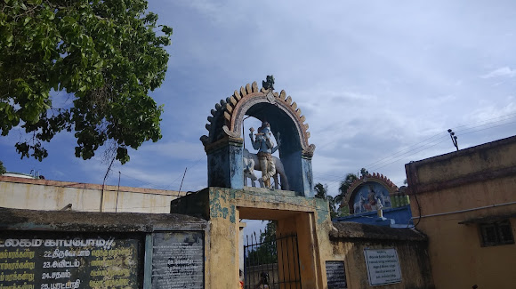 Idumbar Kudilkal Temple