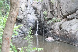 Veyi Lingala Kona Waterfalls